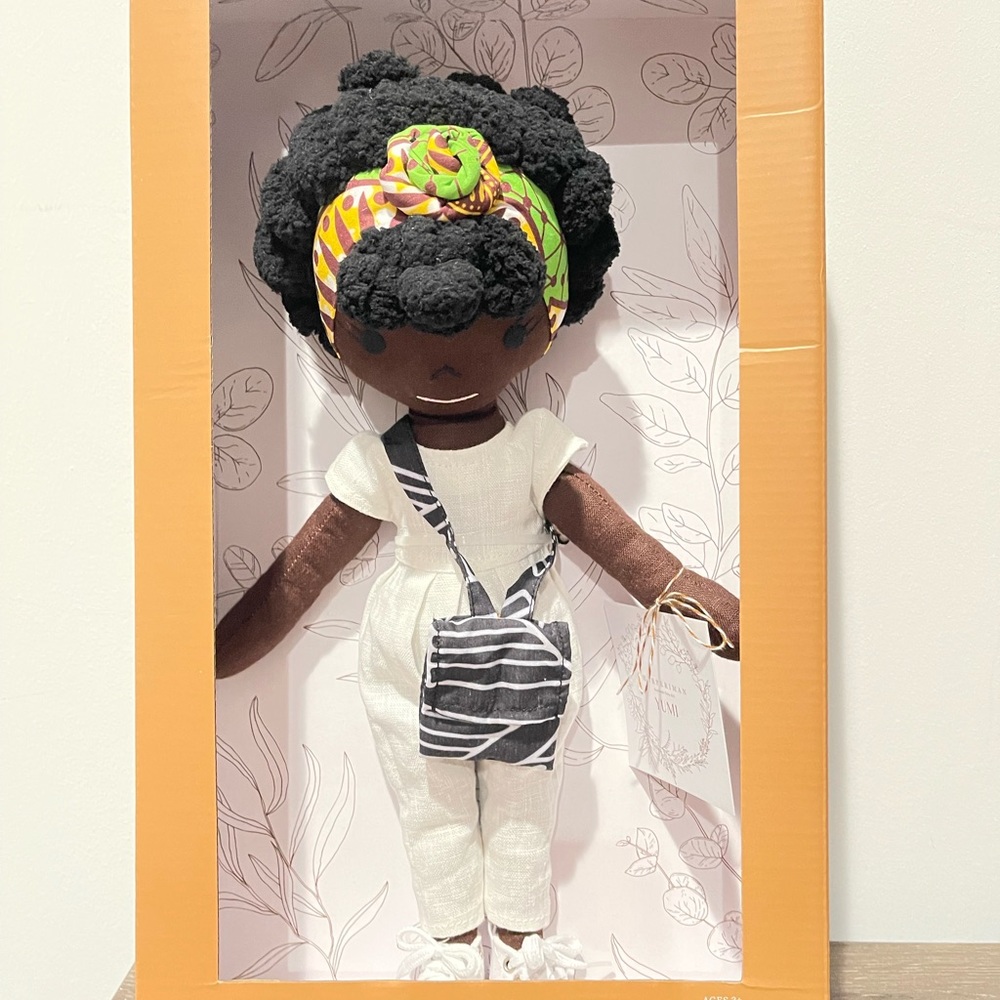 Harperiman Yumi 14” plush linen doll